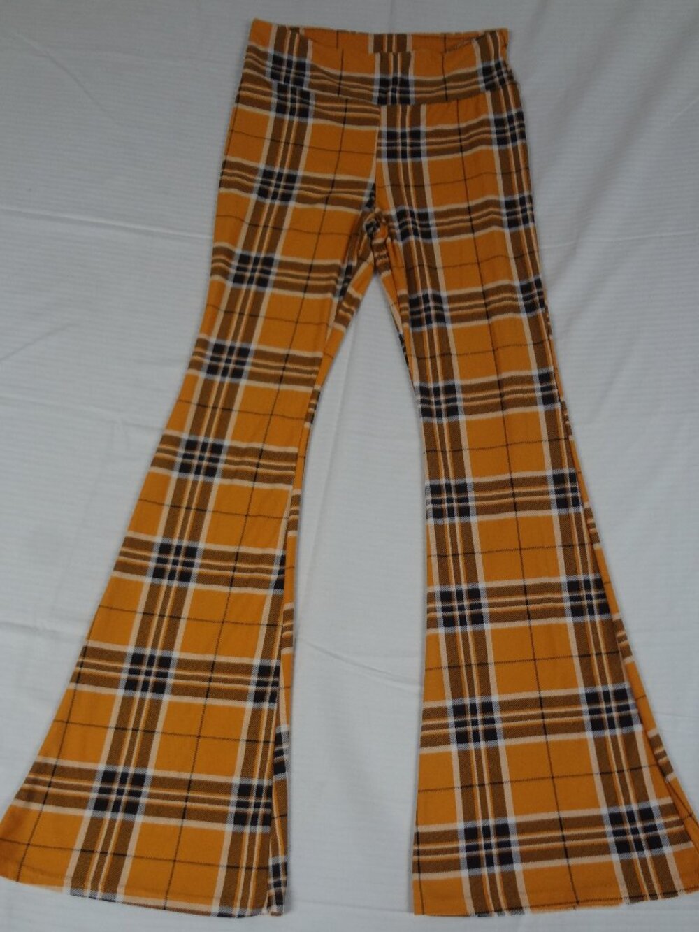 NO BOUNDRAIES BLACK & YELLOW PLAID CHER BELL BOTTOM LEGGINGS MEDIUM PANTS L748